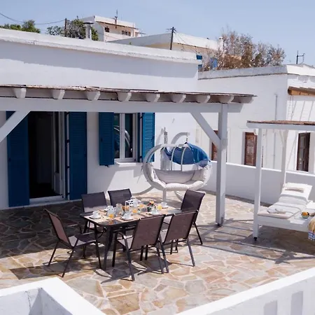 The Veranda Of Gavrion-exclusive, Centrally Located With Seaview Feriehus