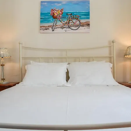 The Veranda Of Gavrion-exclusive, Centrally Located With Seaview * Gavrio